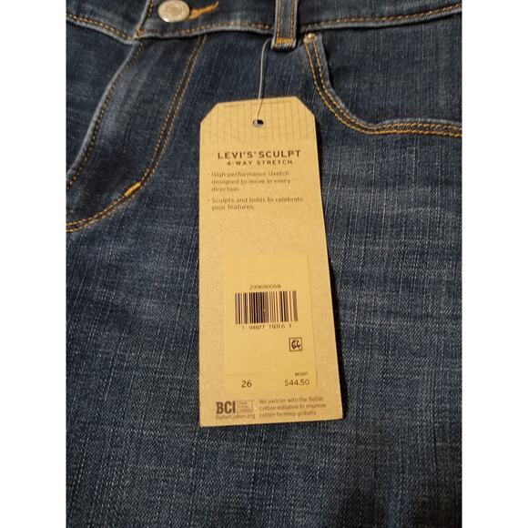 Levi's NWT Bermuda Shorts Denim Jeans Sculpt Mid Rise Slim Through Size 26 Blue - Picture 5 of 14
